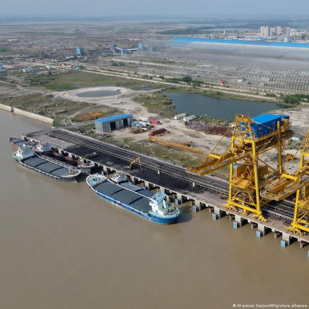 গ্যাস, বিদ্যুতের সংকটে ভুগছে পোশাক শিল্প