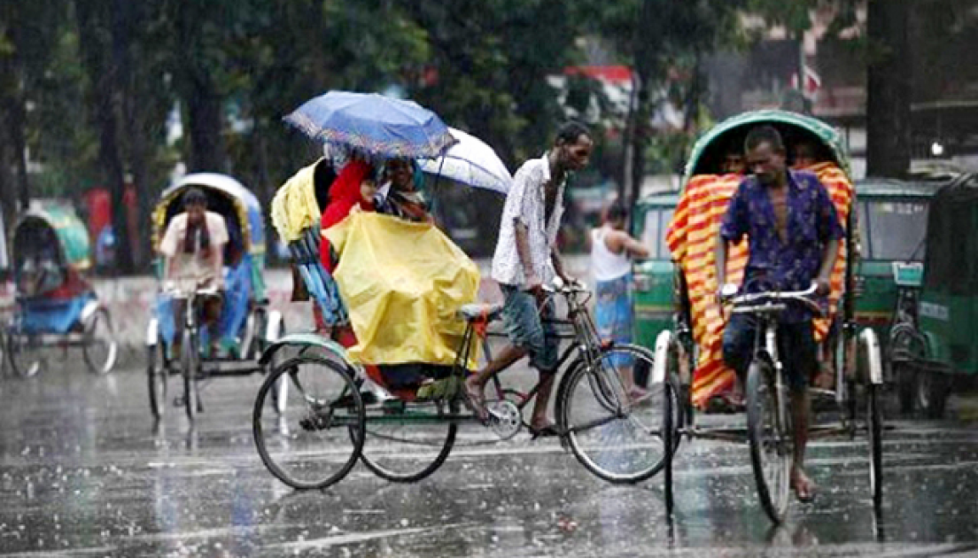 চলমান বৃষ্টি নিয়ে যে বার্তা দিল আবহাওয়া অধিদপ্তর