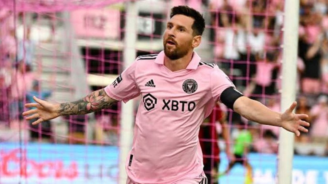 এমএলএসে অভিষেক, মেসির দারুণ গোলে মায়ামির জয়