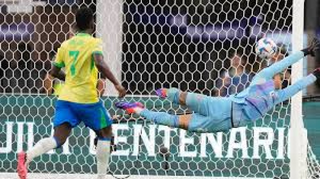 কোপা আমেরিকায় প্রথম ম্যাচেই বড় ধাক্কা খেল ব্রাজিল